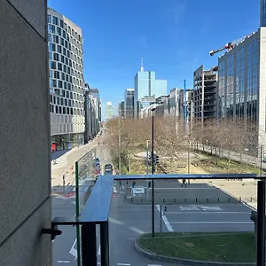 In With Beautiful View Bruxelles